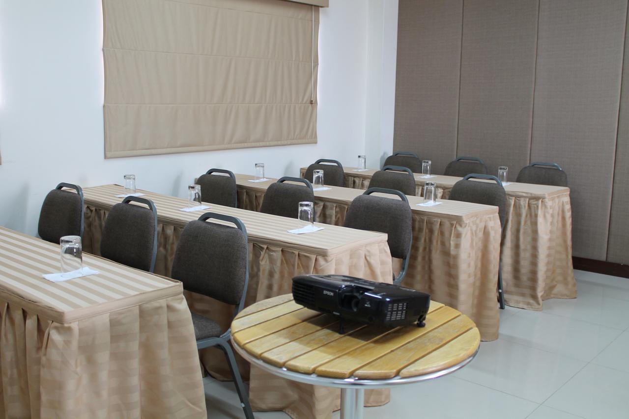 Hotel Intiotel